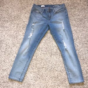 Gap Always Skinny distressed jeans. Size 29 (8)